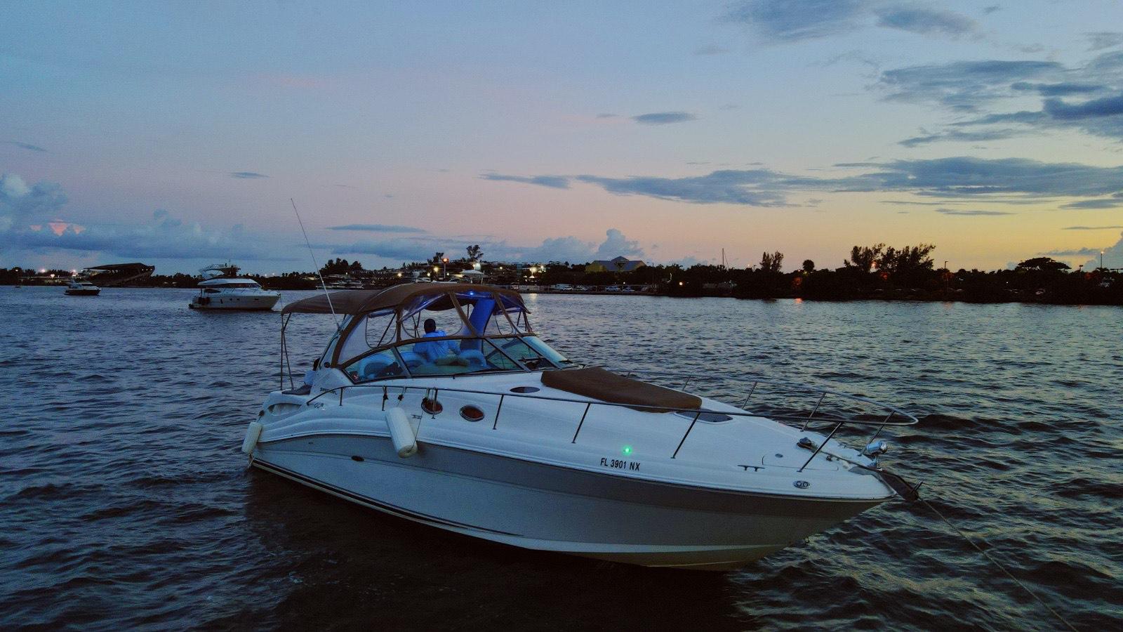 Best Party Luxury Boat – Miami Boss Yacht