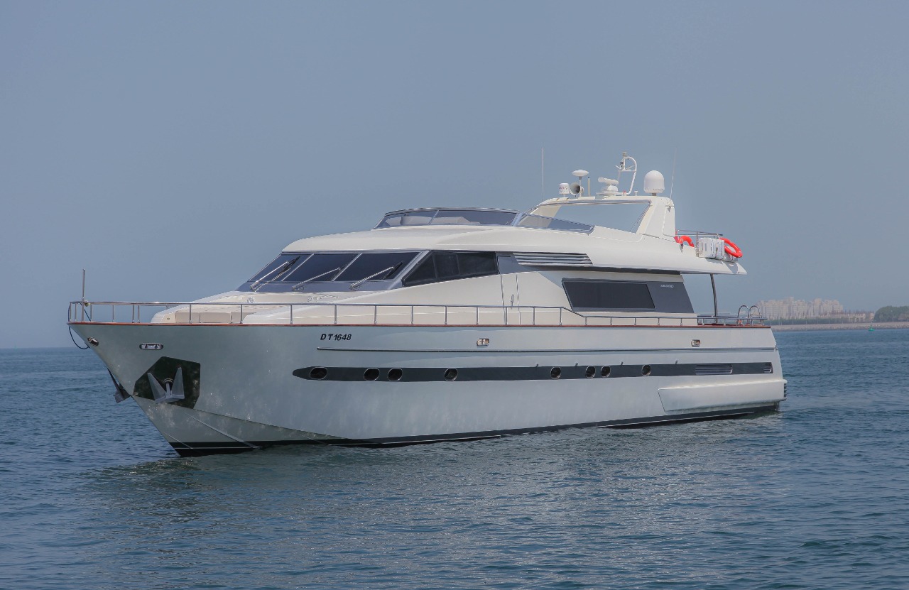 San Lorenzo Yacht