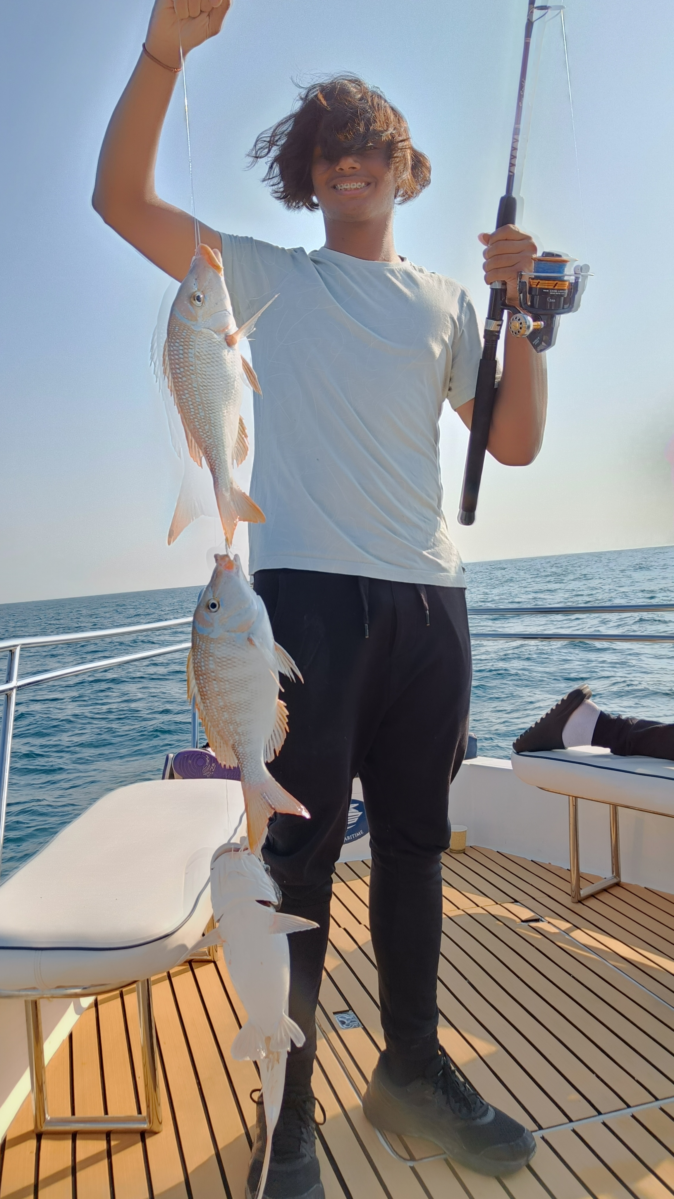 Deep Sea fishing (4 hrs) for 10 pax.