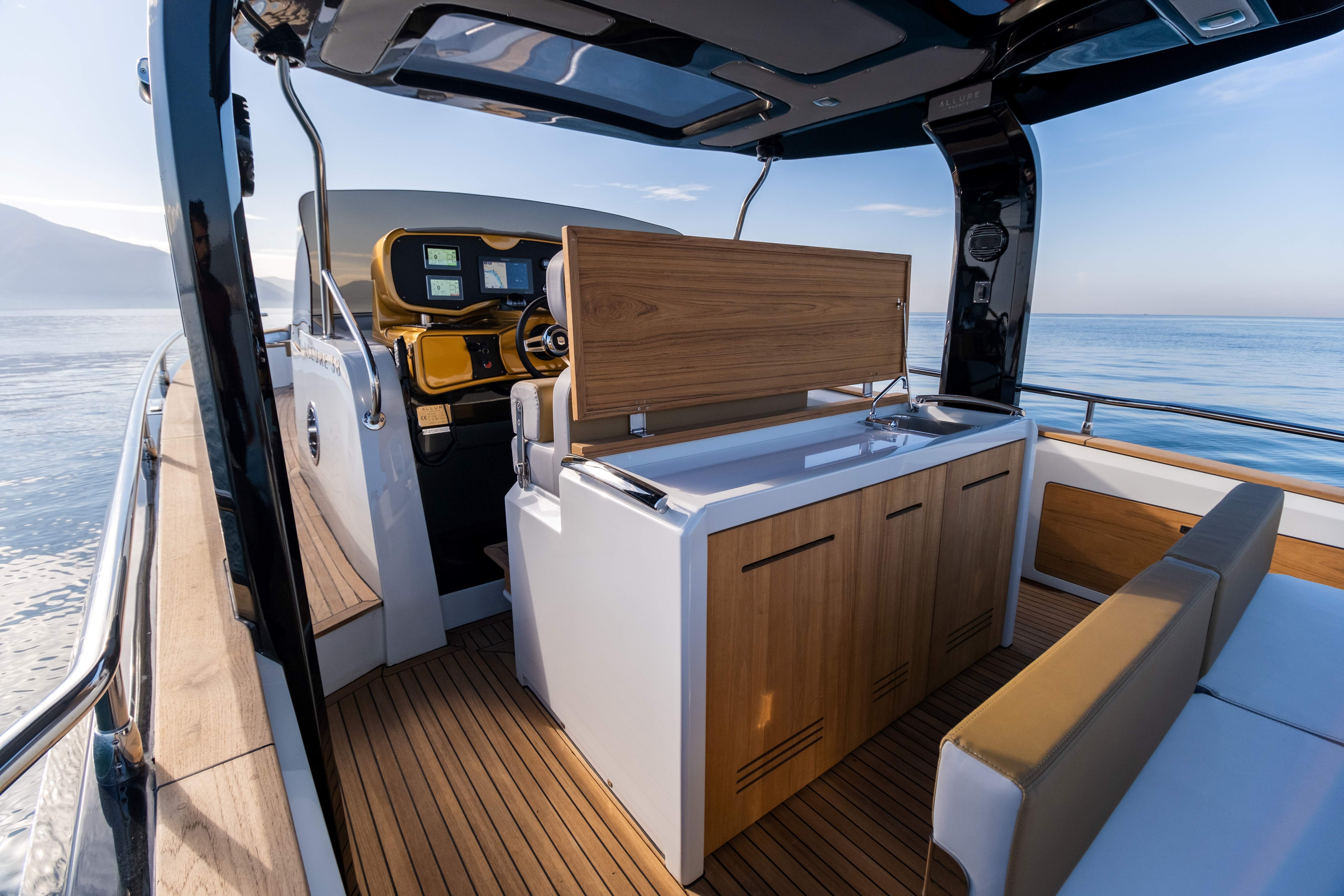 Allure 40
