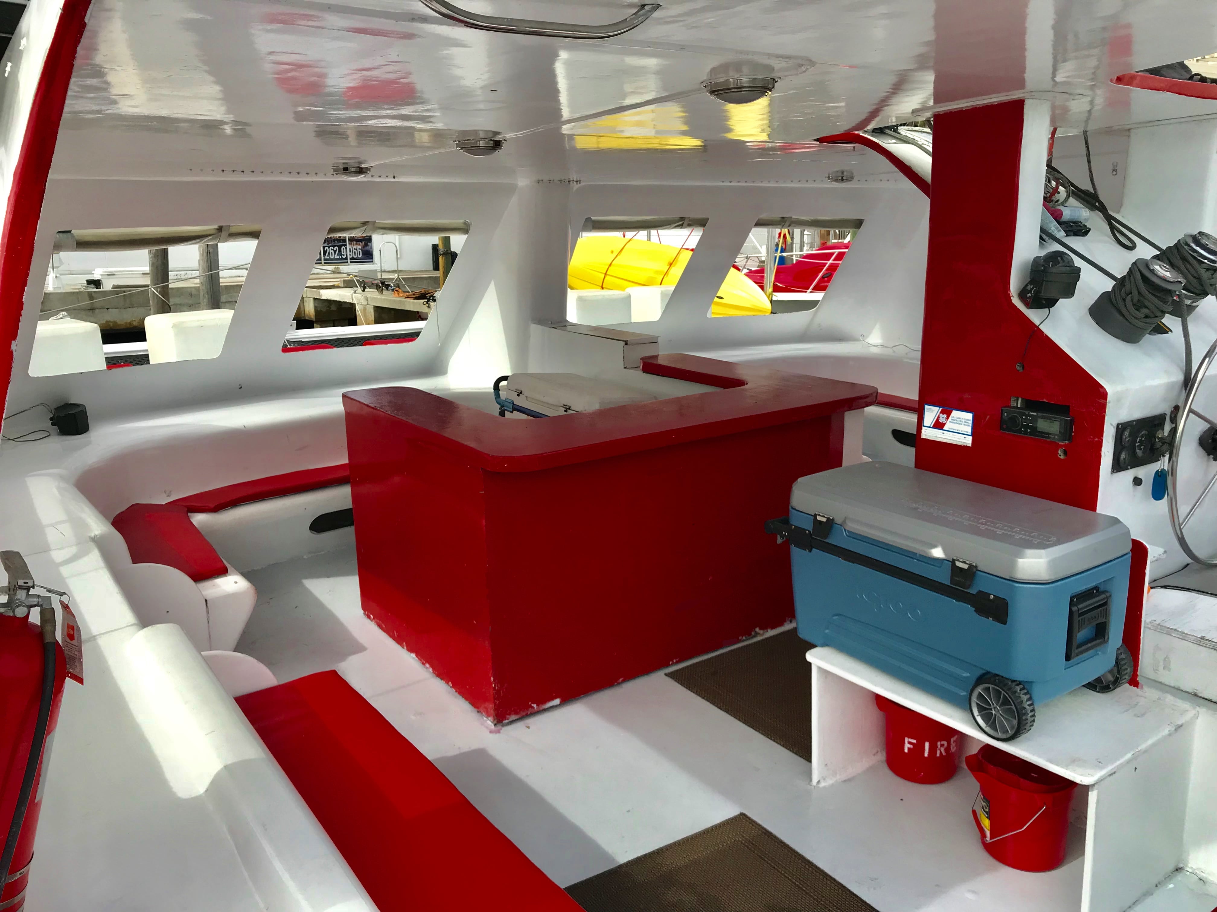 Catamaran + Water toys (40 people)