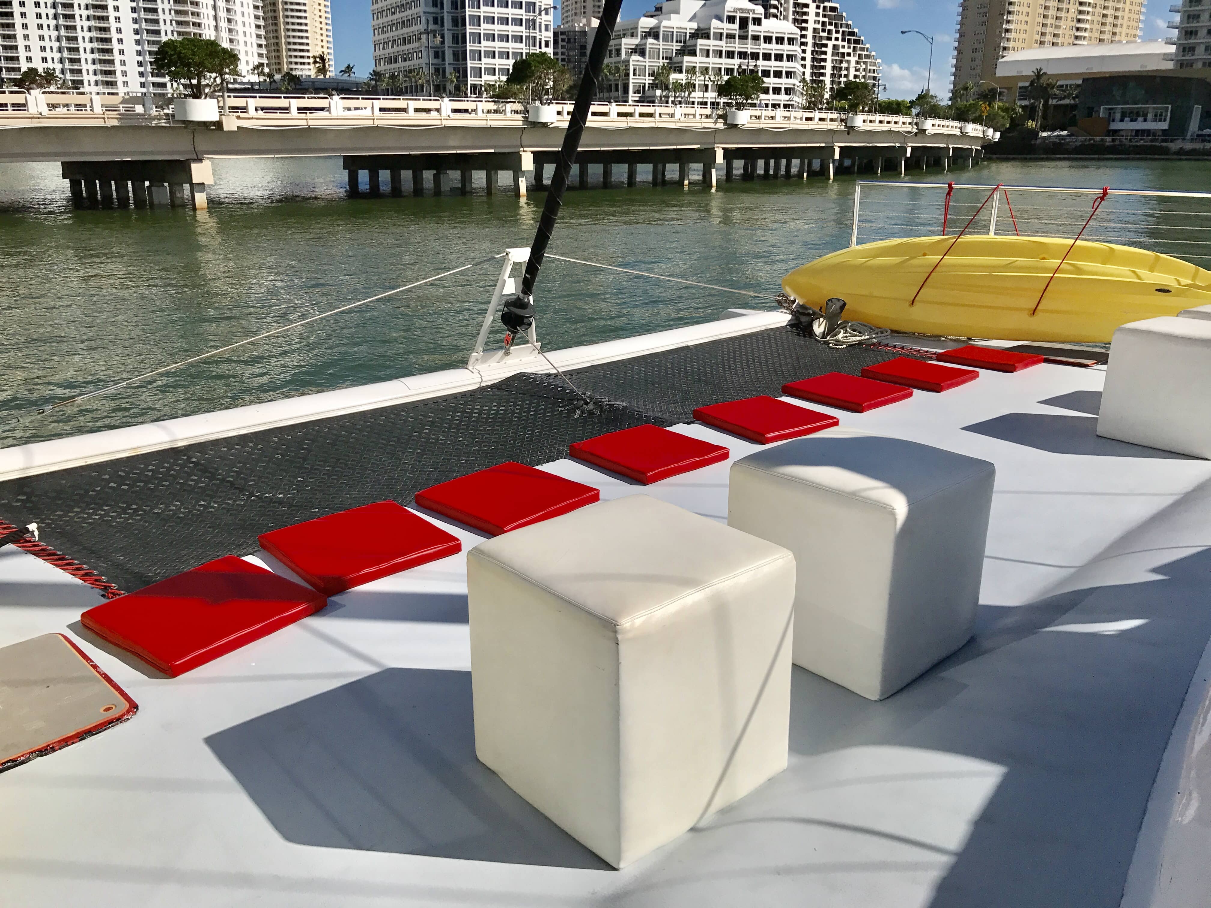 Catamaran + Water toys (40 people)